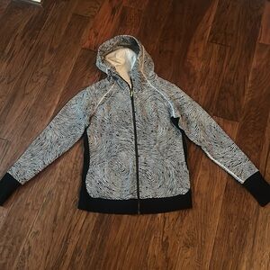 Lululemon scuba - size 12, like new